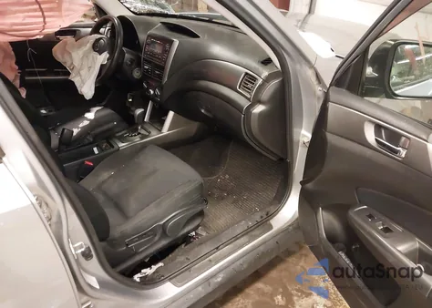 2012 Subaru Forester 2.5X Premium из США, поврежденный, VIN JF2SHBDC2CH442321